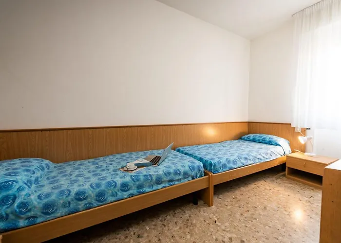 Beachside Retreat With Terrace In * 비비오네